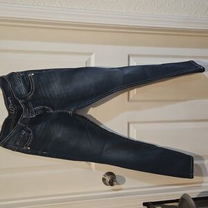 Wallflower skinny jeans with sequined back pockets